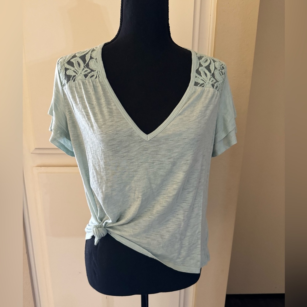 Forever 21 mint top. Size small